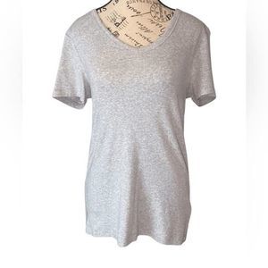 Amazon essentials t shirt